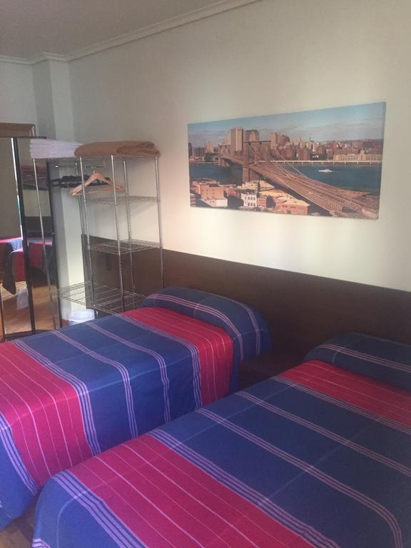 Pension Logrono Bilik gambar