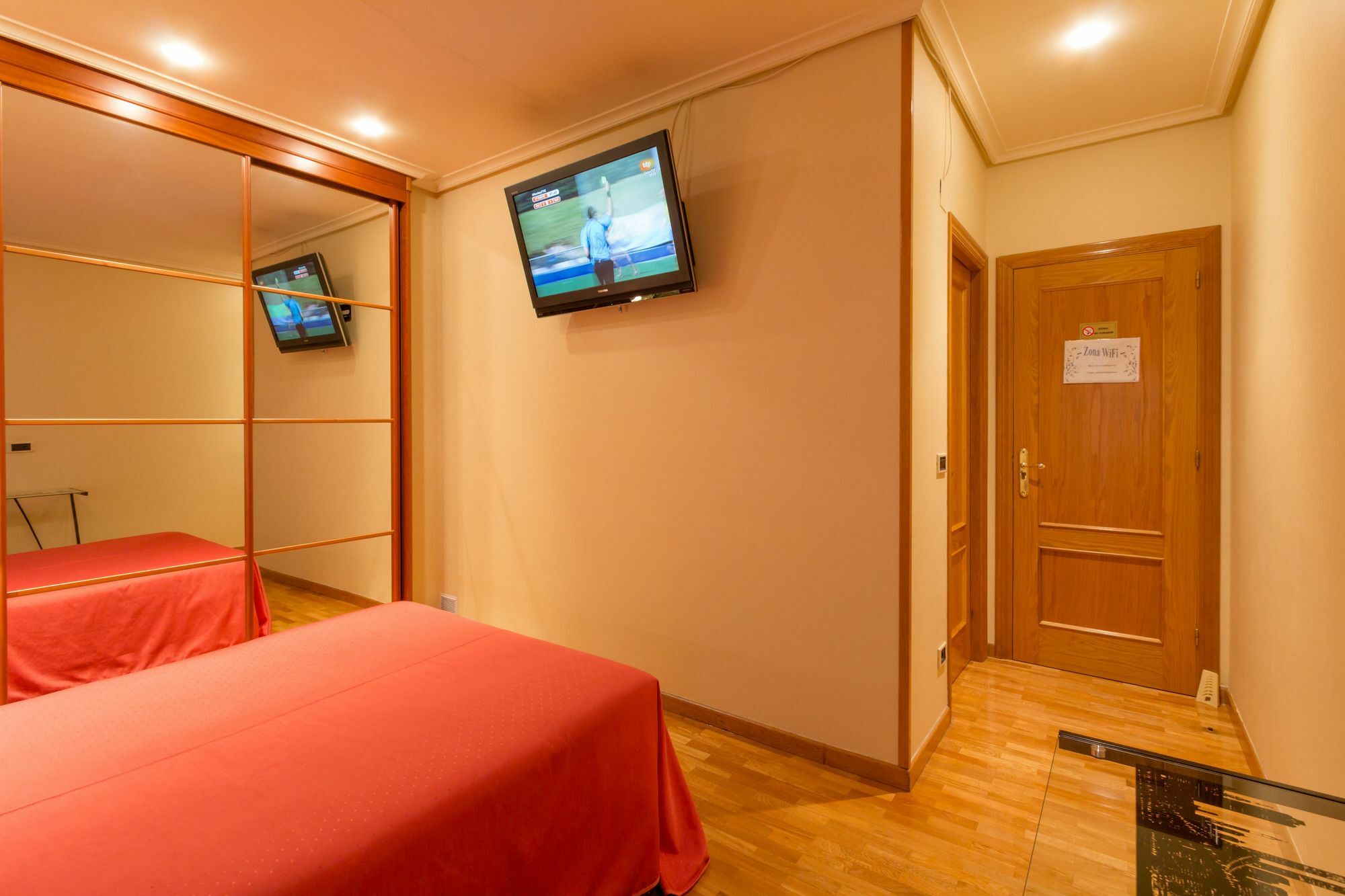Pension Logrono Luaran gambar